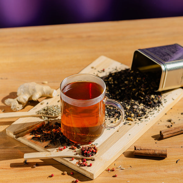 POR QUE O CHAI LATTE É UMA BEBIDA TÃO ESPECIAL? - Tea Shop